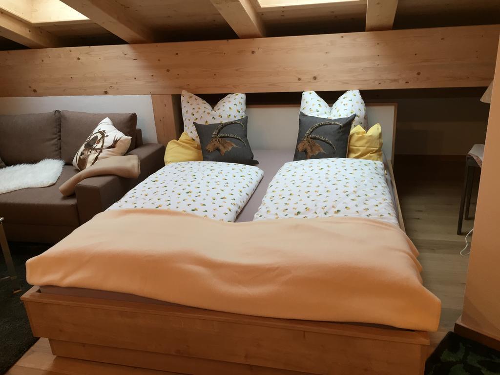 Ferienwohnung Ostermair Apartment Gudiberg Garmisch-Partenkirchen Room photo